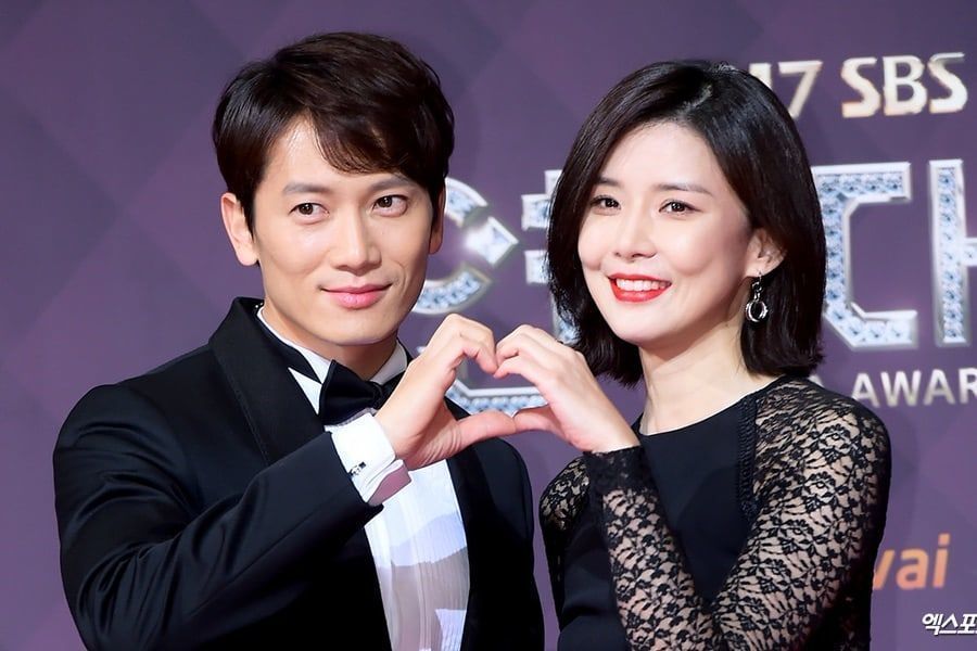 Ji Sung partage les réactions de Lee Bo Young et de sa fille à propos de son drame 
