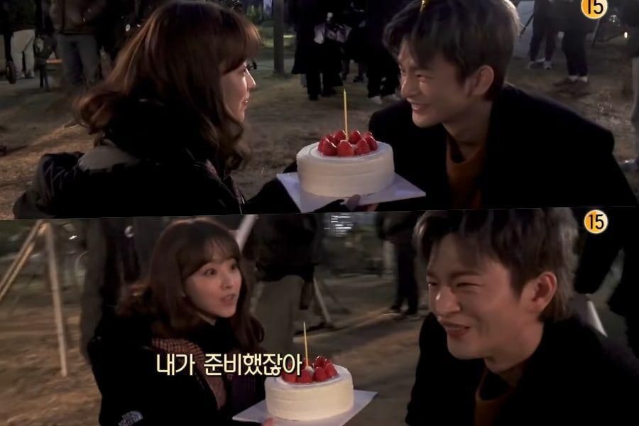 Park Bo Young taquine le gâteau de Seo In Guk dans les coulisses de 
