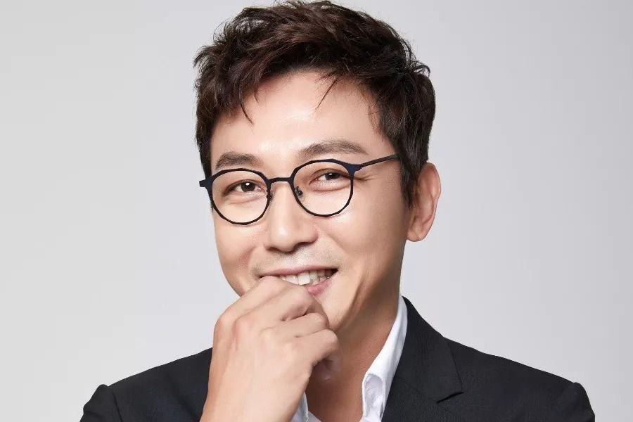 Tak Jae Hoon confirmé pour accueillir les SBS Entertainment Awards 2022