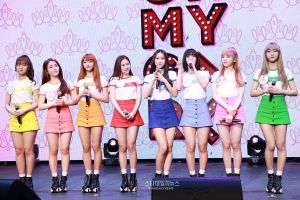 Les membres de Oh My Girl sont honorés d'être comparés à Girls 'Generation