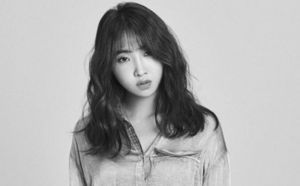 L'agence Gong Minzy met à jour les informations sur son album solo et confirme la collaboration de son nouvel artiste