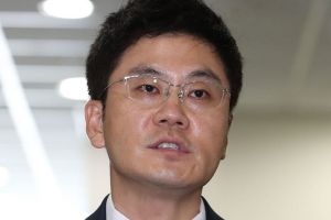 Le frère de Yang Hyun Suk, Yang Min Suk, démissionne de son poste de PDG de YG