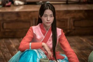 Seolhyun of AOA ne cède à personne dans les premières images d'un nouveau drame historique
