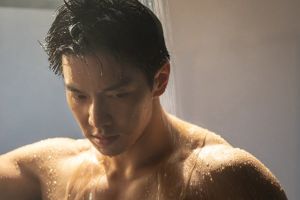 Lee Seung Gi est un héros d'action mélancolique dans une scène de douche «Vagabond»