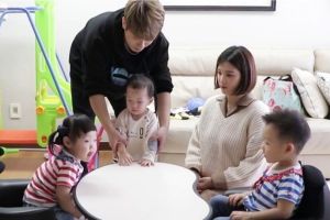 FTISLAND et Yulhee Minhwan découvrent la vie de jumeaux lors de la visite d'un ami
