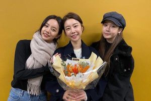 Hyeri et Yura de Girl's Day encouragent Sojin dans son travail