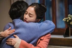 Kim Tae Hee a une rencontre émotionnelle avec sa meilleure amie dans "Salut au revoir, maman"