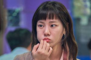 Han Ji Eun se transforme en boursier excentrique pour un drame de bureau à venir avec Park Hae Jin