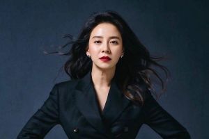Song Ji Hyo avoue se sentir nerveuse à propos de sa cure de jouvence dans le prochain film