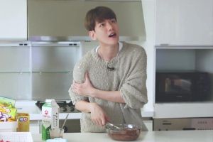 Baekhyun d'EXO se divertit avec des jeux, de la cuisine et plus encore dans le teaser de la téléréalité Web