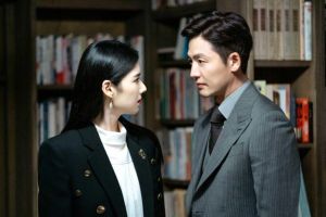 Jung Eun Chae et Lee Jung Jin dévoilent leur ambition lors d'une réunion secrète dans "The King: Eternal Monarch"