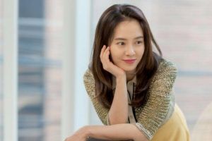 Song Ji Hyo parle de montrer un éventail plus large d'émotions à travers le film "Intruder", attend avec impatience ses 40 ans, et plus
