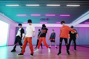 WayV publie une vidéo captivante de pratique de la danse pour «Turn Back Time»