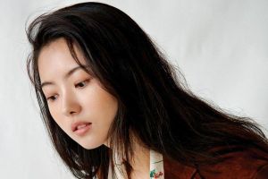 L'ancienne membre de PRISTIN Nayoung parle de ses débuts d'actrice en tant que sœur de Lee Joon Gi dans «Flower Of Evil»
