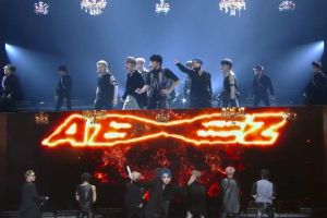 ATEEZ épate Kim Jong Kook et "Immortal Songs" avec une performance épique de "Black Cat" de Turbo