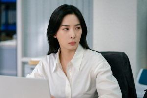 Lee Chung Ah tombe sur les secrets de son enfance oubliée dans le prochain drame «Awaken»
