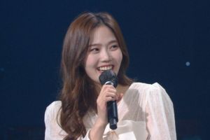 Hyojung d'Oh My Girl révèle combien elle gagne en redevances sur ses célèbres chansons d'Aegyo
