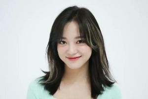 Kim Sejeong renouvelle son contrat avec Jellyfish Entertainment