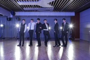 2PM présente des mouvements et des tenues élégants dans la vidéo de pratique de la danse « Make It »
