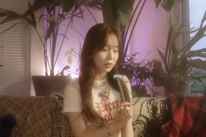JYPn présente Haewon dans la vidéo de couverture de "I Love You 3000"