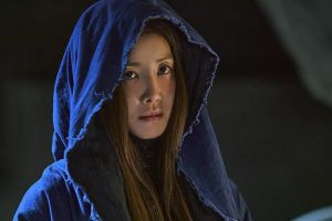 Lee Si Young exprime des doutes quant à savoir si elle est un sauveur ou un tueur sur "Grid"