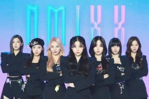 Le nouveau groupe de filles de JYP, NMIXX, annonce le nom officiel du fandom