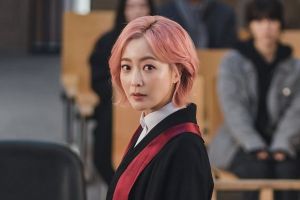 Kim Hee Sun se transforme en procureur pour protéger une victime d'agression sexuelle dans "Demain"