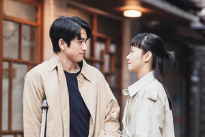 Kim Go Eun devient nerveux en rencontrant le père de Jinyoung après sa demande en mariage dans "Yumi's Cells 2"