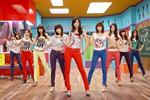 "Gee" de Girls' Generation devient leur premier MV à atteindre 300 millions de vues