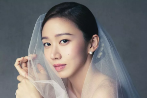 Go Sung Hee partage de belles photos de mariage après son mariage