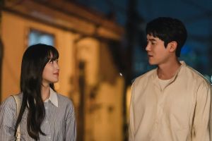 Moon Ga Young et Yoo Yeon Seok commencent à développer des sentiments l'un pour l'autre dans "The Interest Of Love"
