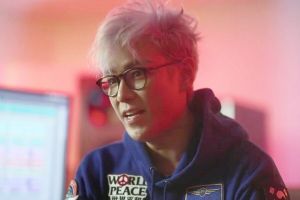TOP de BIGBANG partage ses réflexions sur le fait de devenir membre d'équipage du projet historique DearMoon de SpaceX