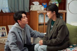 Jeon Do Yeon trouve du réconfort dans la présence réconfortante de Jung Kyung Ho dans "Crash Course In Romance"
