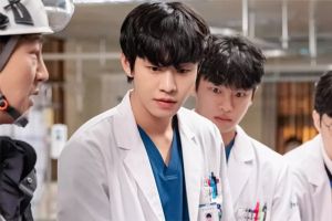 Ahn Hyo Seop se fige en voyant un patient inattendu dans "Dr. Romantique 3”